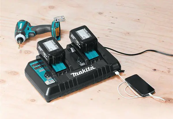 New Makita 18V Lithium Ion Dual Port Charger DC18RD Tool Rank