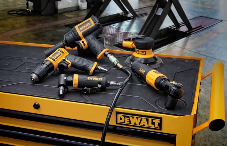 Dewalt air top tool kit
