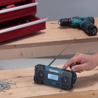 Cute 10.8 Volt Radio From Makita UK