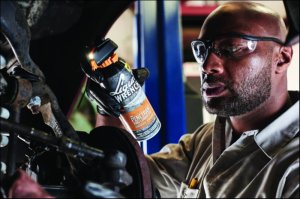 Liquid Wrench Pro Penetrant and Lubricant with LED-Powered FlashSight